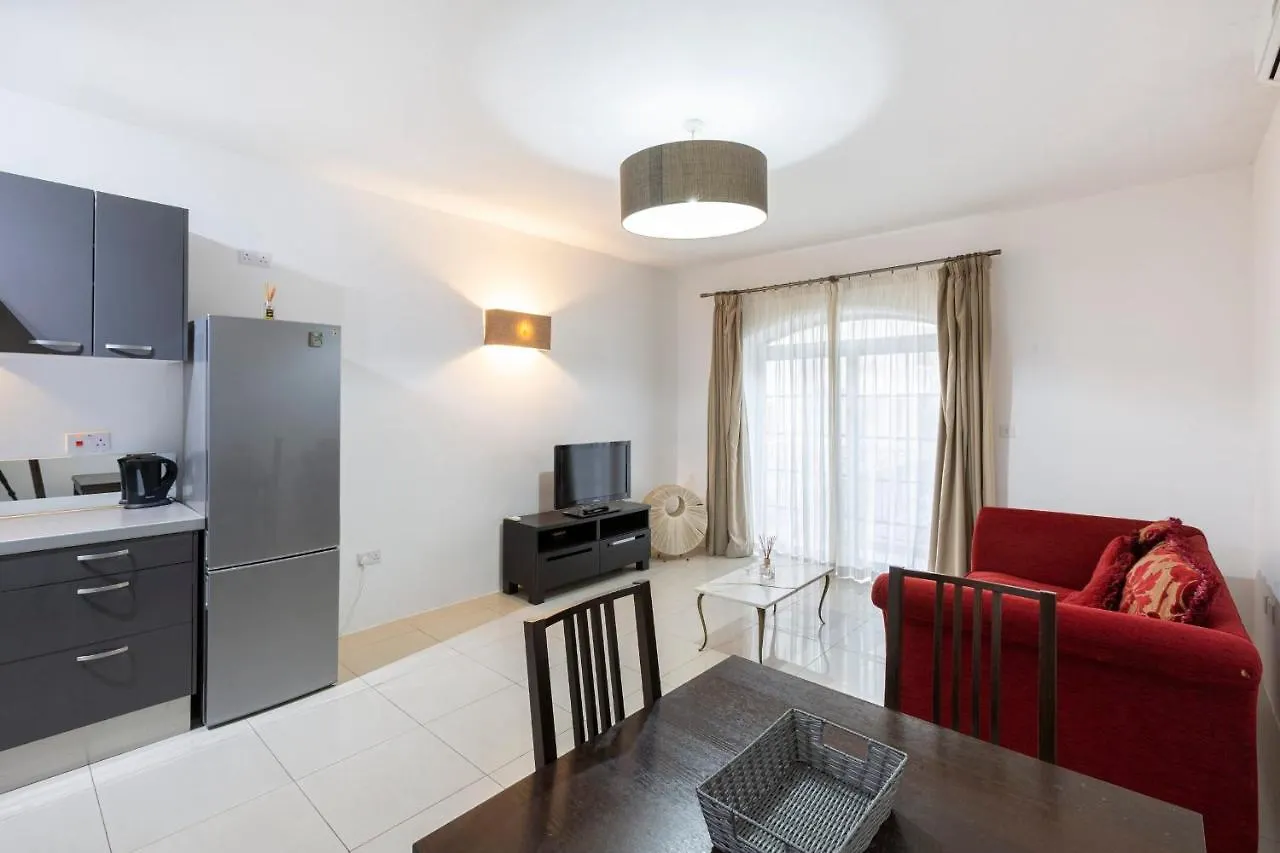 Sliema 2 Bedroom Apartment-Hosted By Sweetstay Apartment