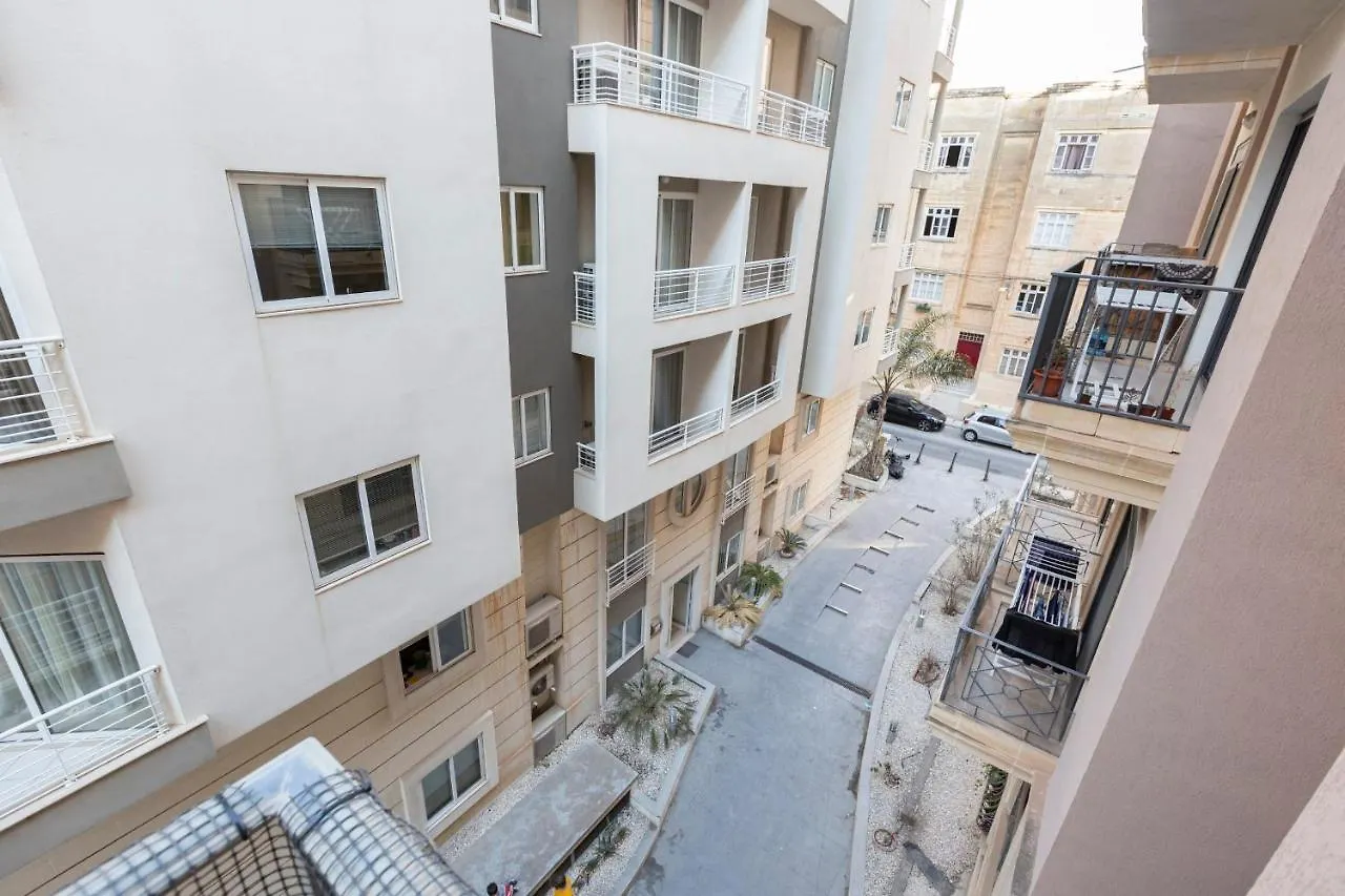 Sliema 2 Bedroom Apartment-Hosted By Sweetstay Apartment